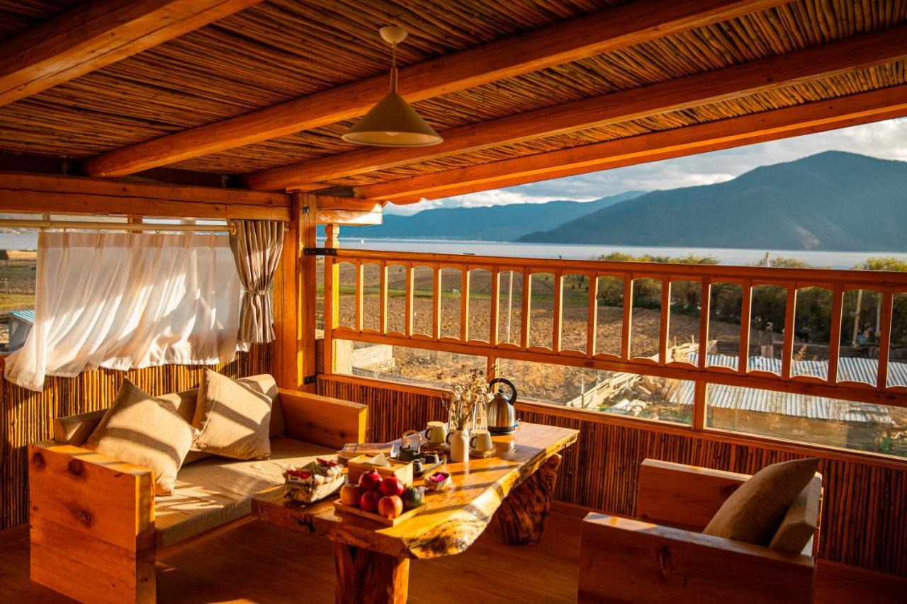 Aurora Hotel Shangri-La Eksteriør bilde